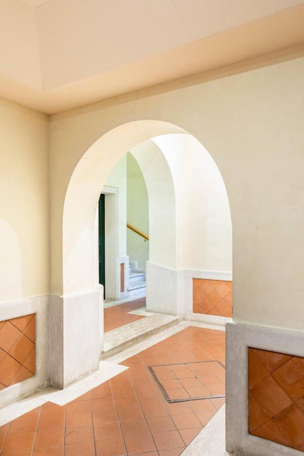 Apartament Vittoria Charme Rzym Zewnętrze zdjęcie