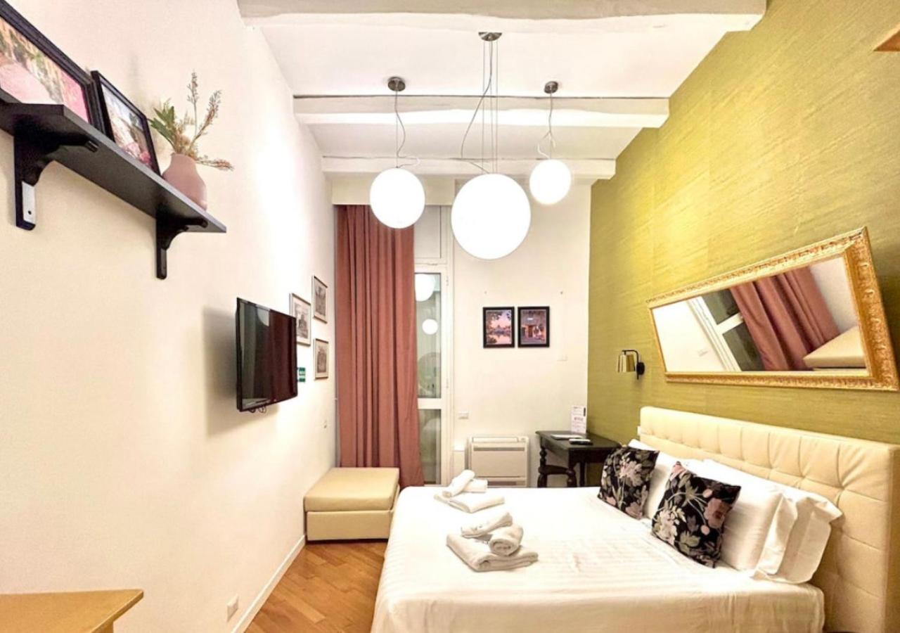 Apartament Vittoria Charme Rzym Zewnętrze zdjęcie